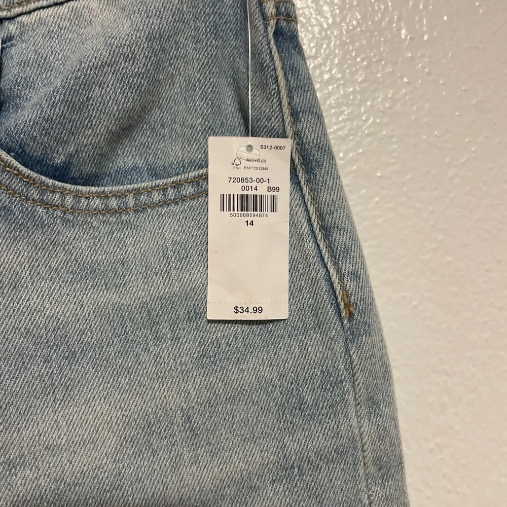 NWT Old Navy High Rise Slouchy Straight Distressed Jeans Size 14